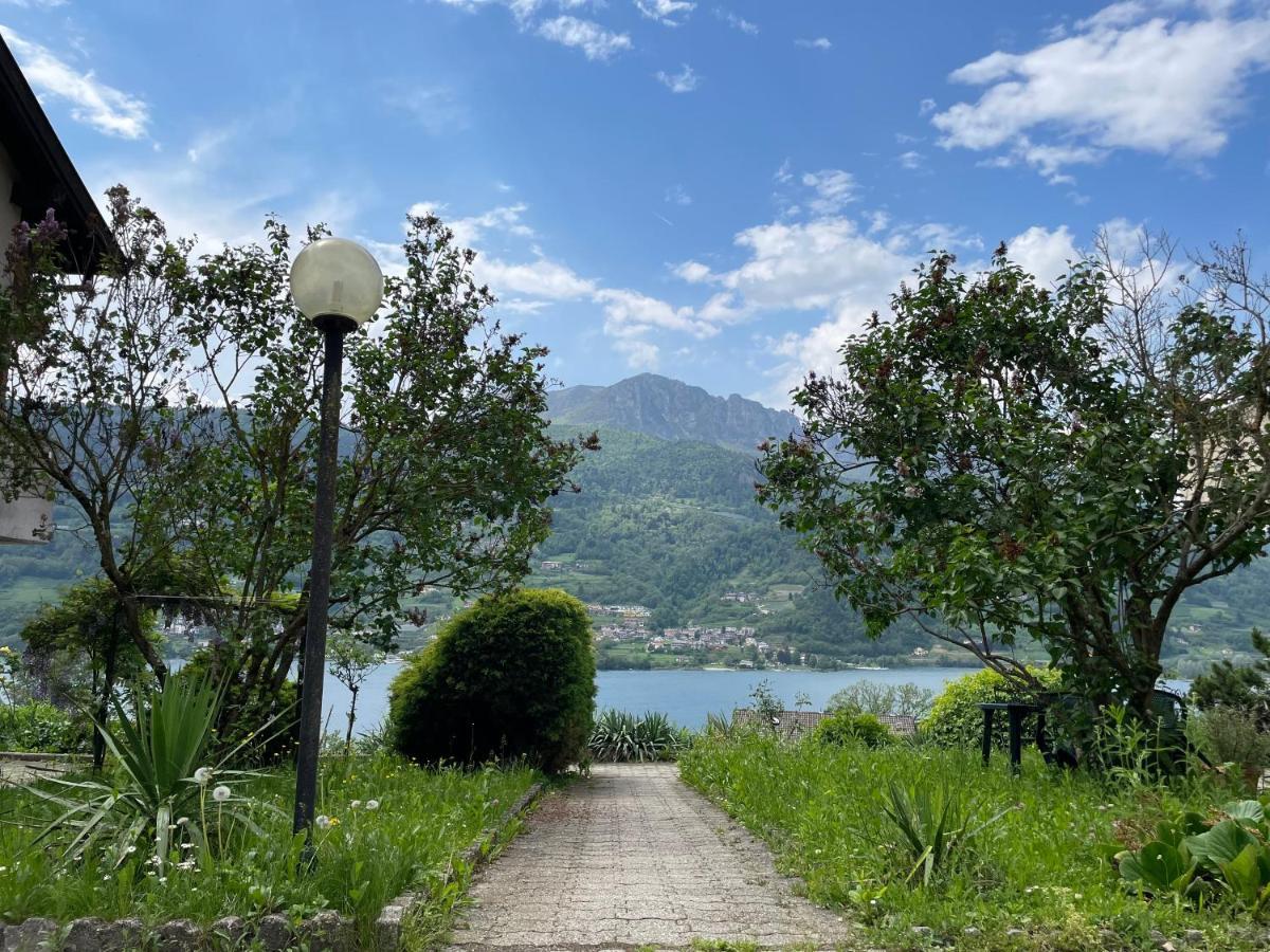 Lake Apartment Ischia Red Tenna 外观 照片