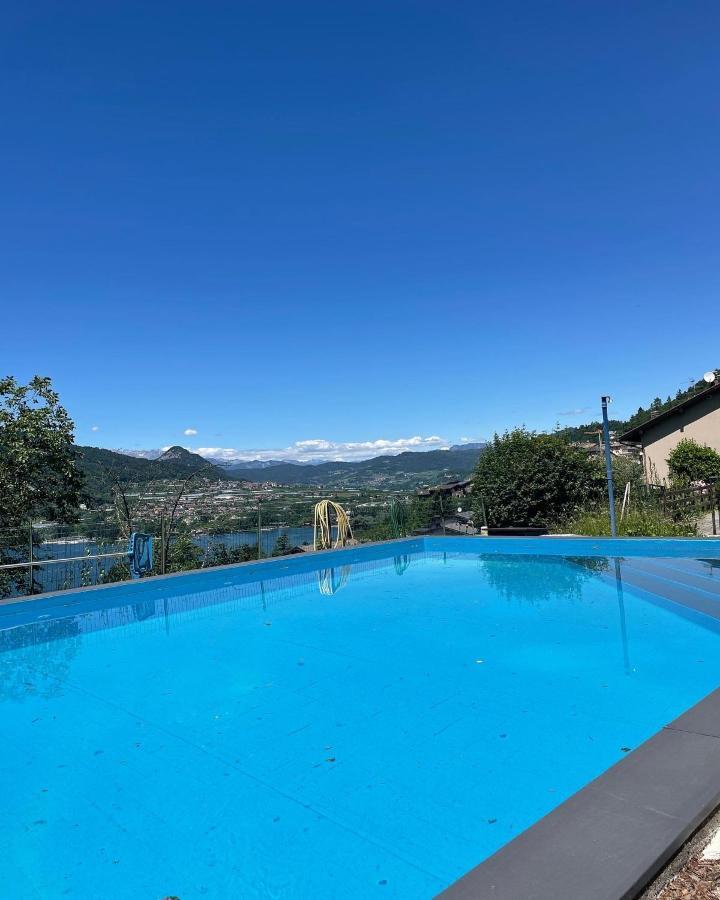 Lake Apartment Ischia Red Tenna 外观 照片
