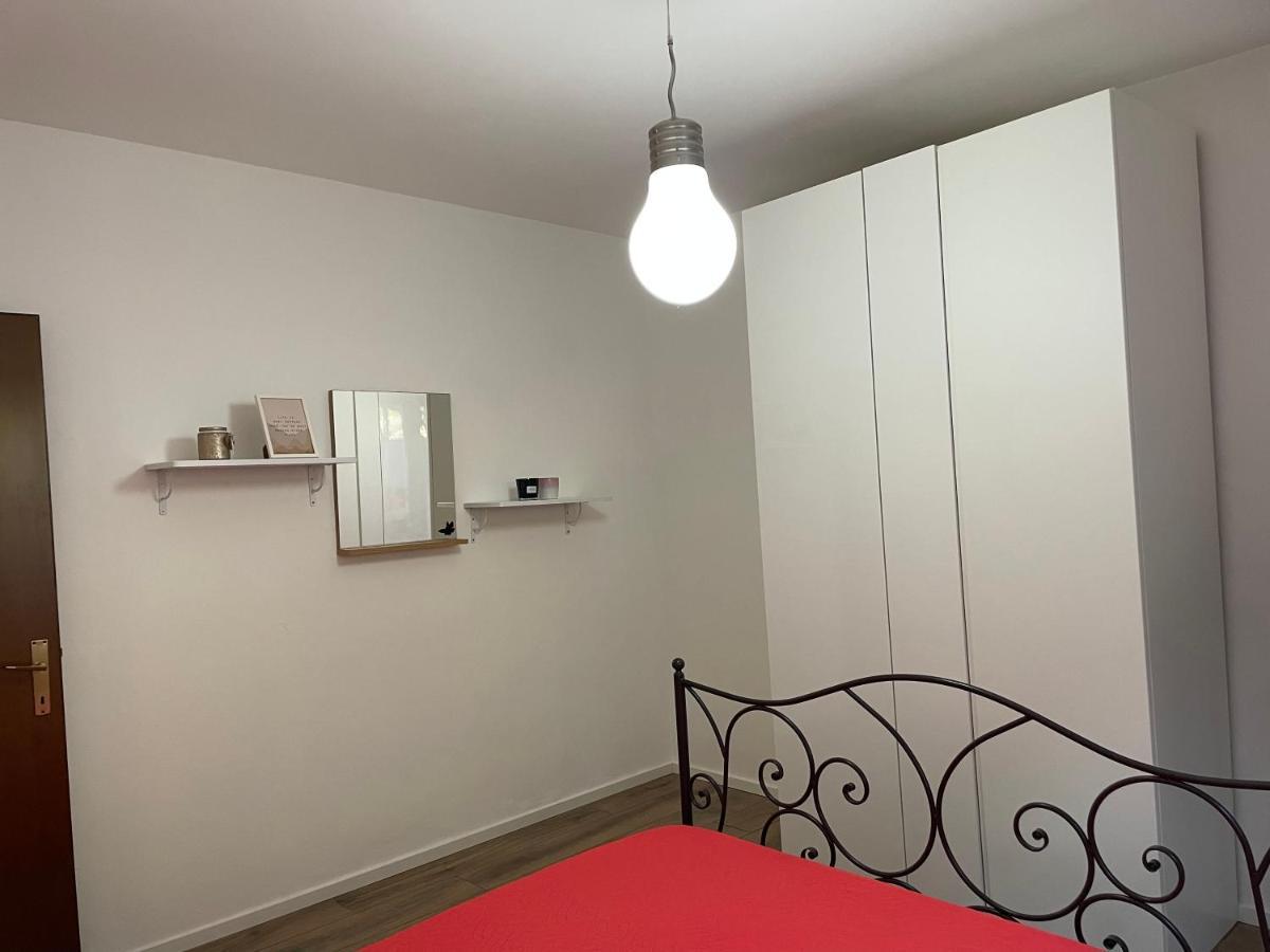 Lake Apartment Ischia Red Tenna 外观 照片